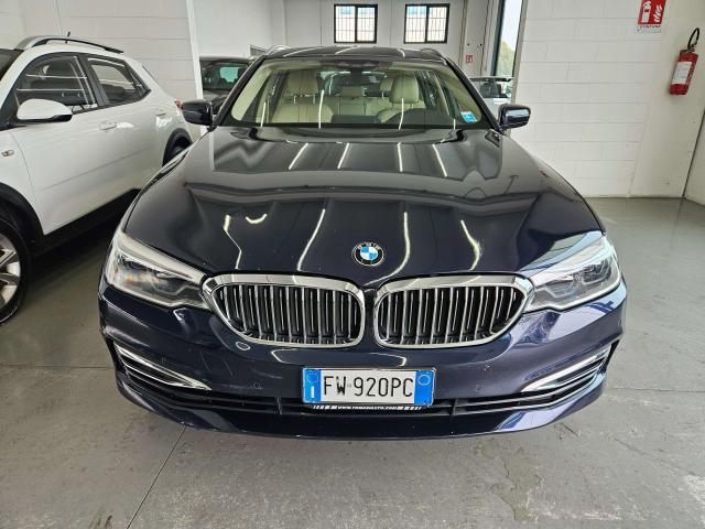 BMW 520 520d Touring xdrive Luxury 190cv auto