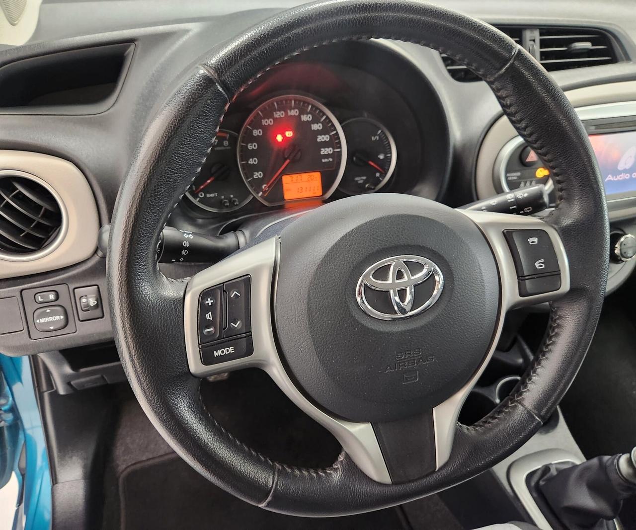 Toyota Yaris 1.3 5 porte Lounge
