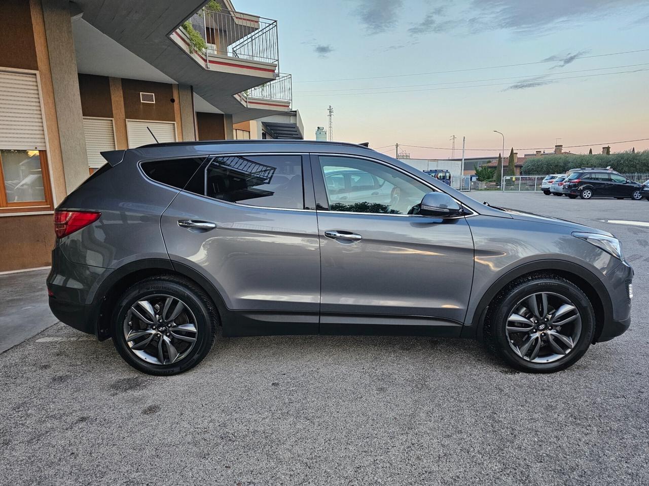 Hyundai Santa Fe 2.2 CRDi 4WD A/T Style