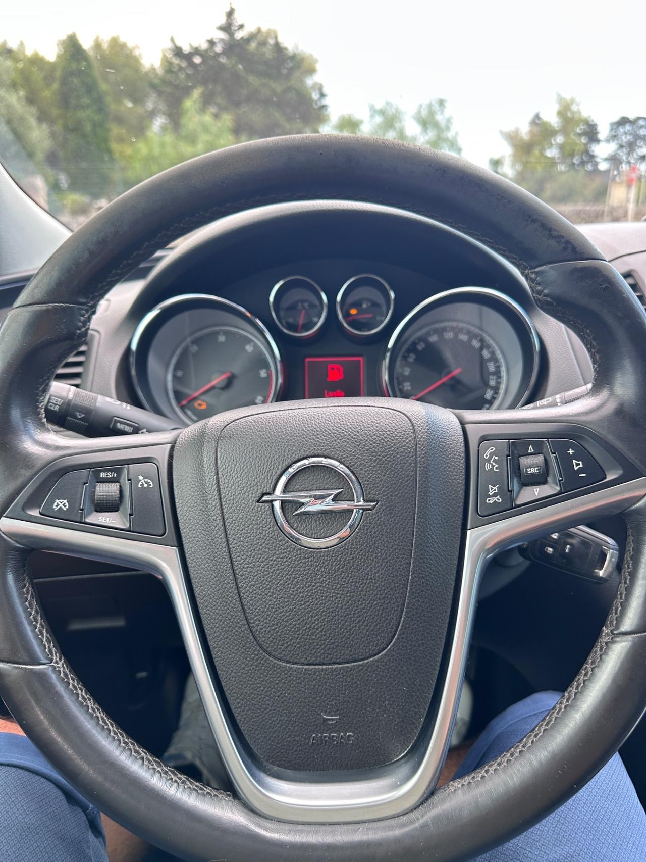 Opel Insignia 2.0 CDTI SW-2010