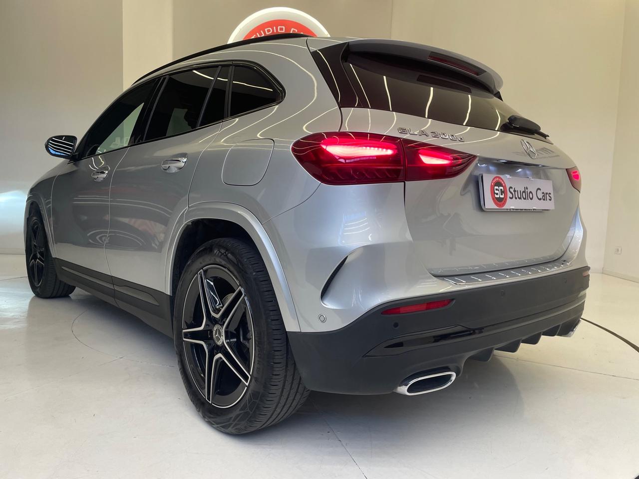 Mercedes-benz GLA 200 d Automatic AMG Line Premium Plus