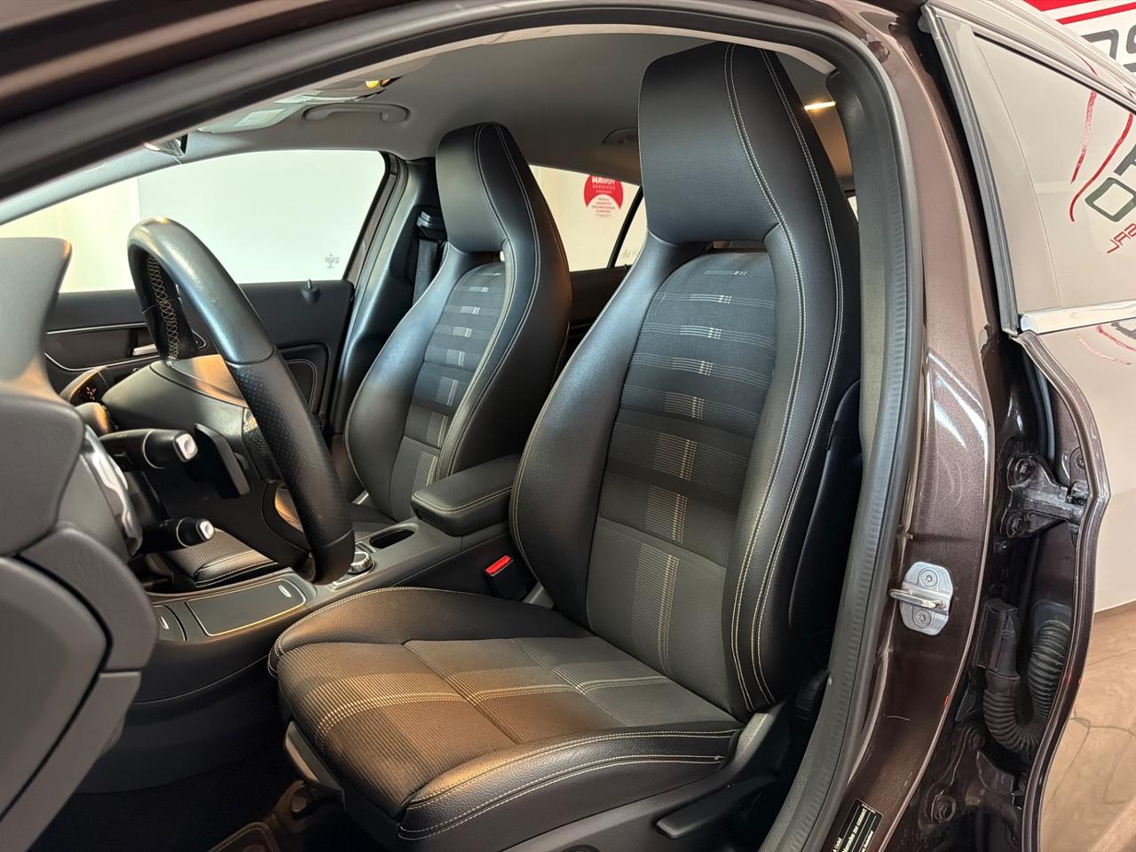 Mercedes-benz GLA 180 d Automatic Sport