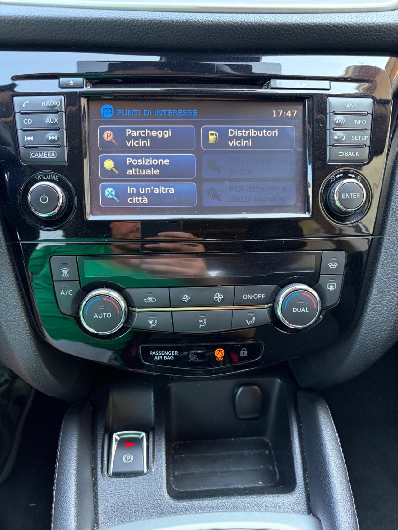 Nissan Qashqai 1.5 dCi N-Connecta