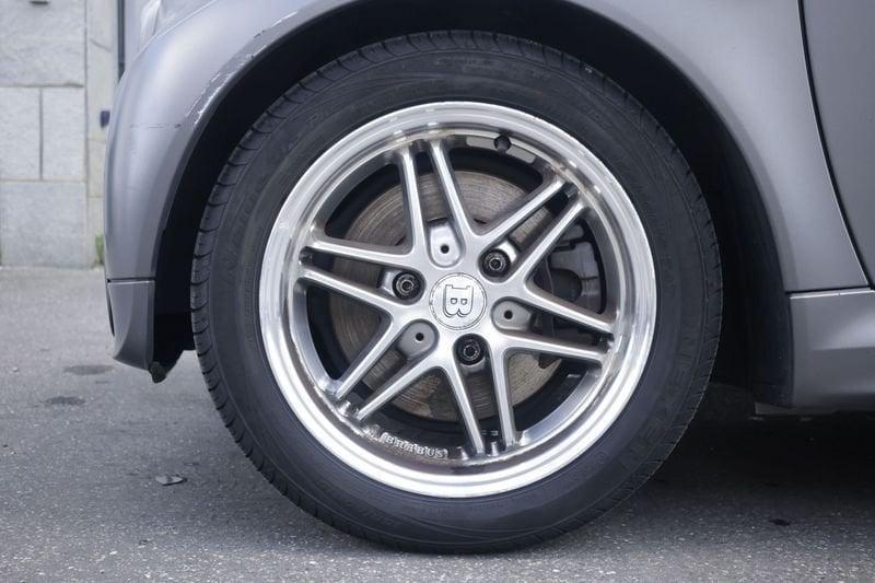 smart fortwo smart fortwo 1000 52 kW MHD cabrio Urbanrunner 52KW ANNO 2014