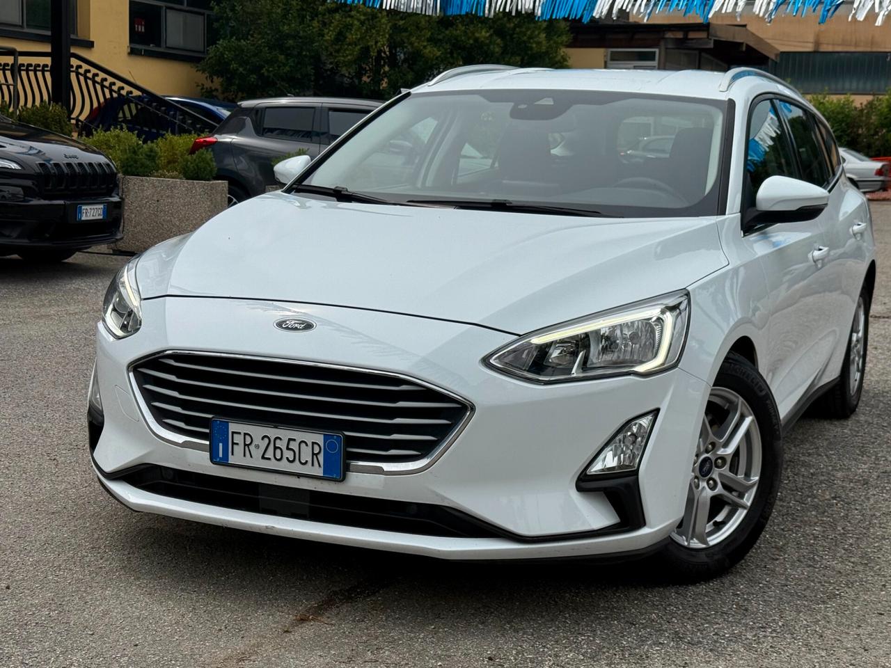" POCHI KM " Ford Focus 1.5 TDCi 120 CV AUTOM.