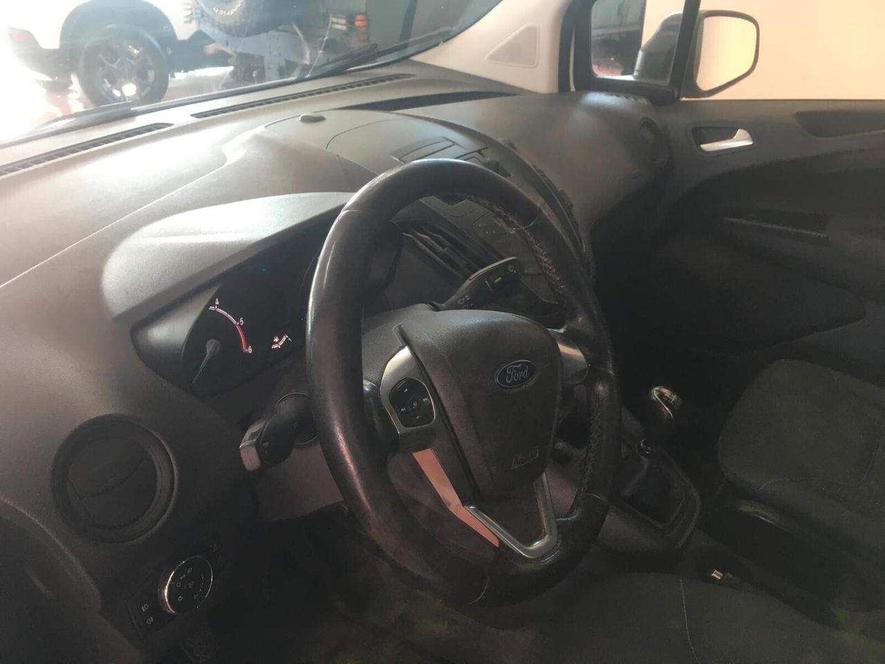 Ford Transit Courier