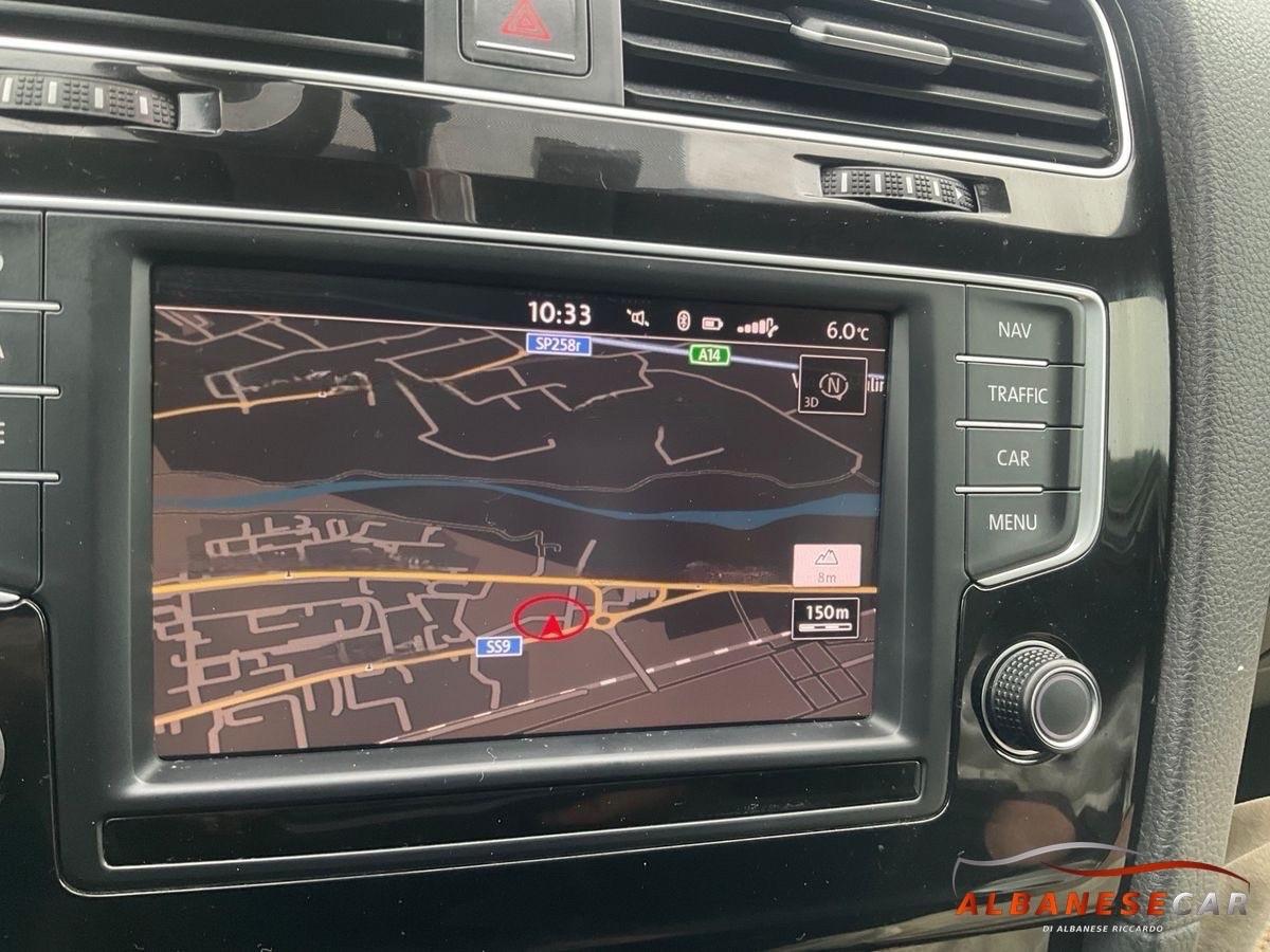 Volkswagen Golf 1.6 TDI 110 CV 5p. Highline/TETTO APRILE