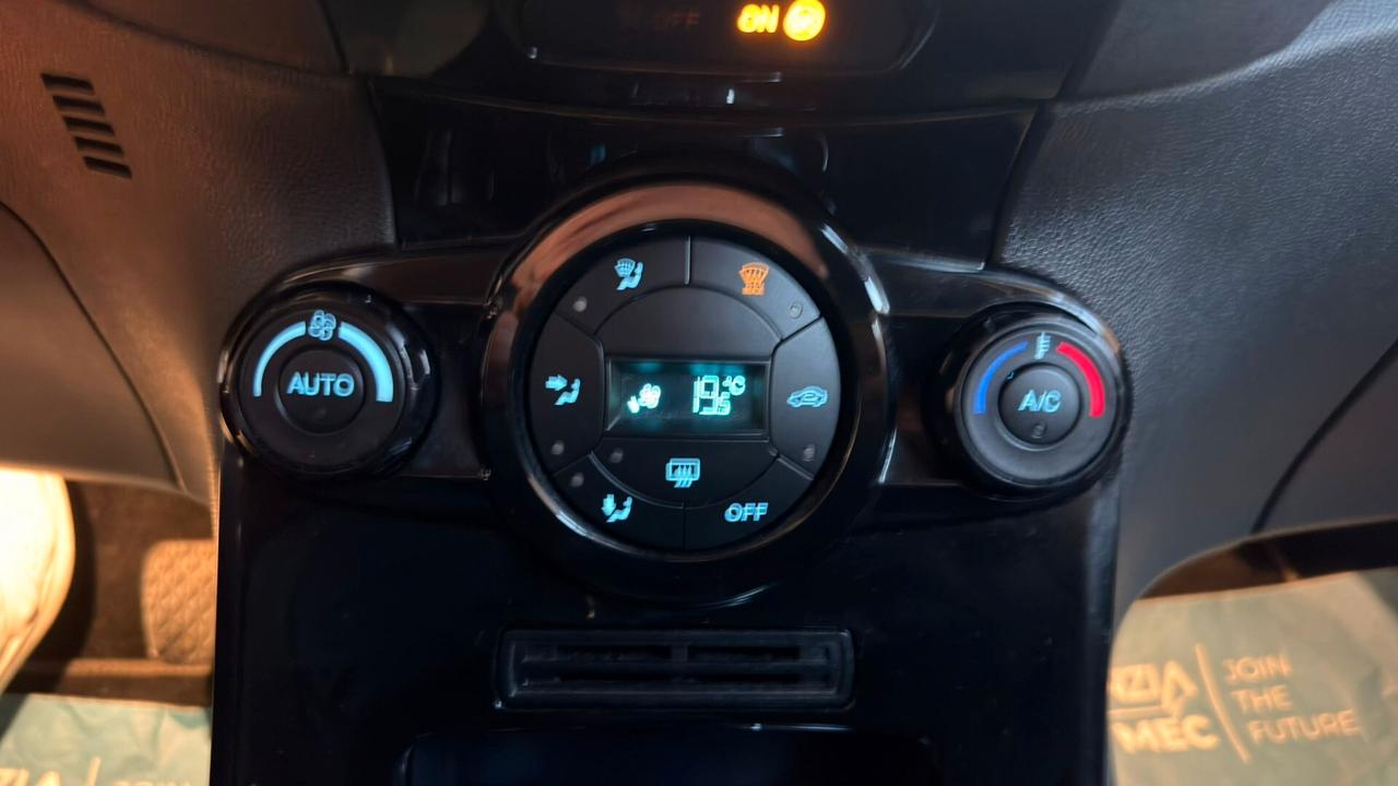 Ford Fiesta 1.5 TDCi 75CV 5 porte Titanium SOLI 99000KM