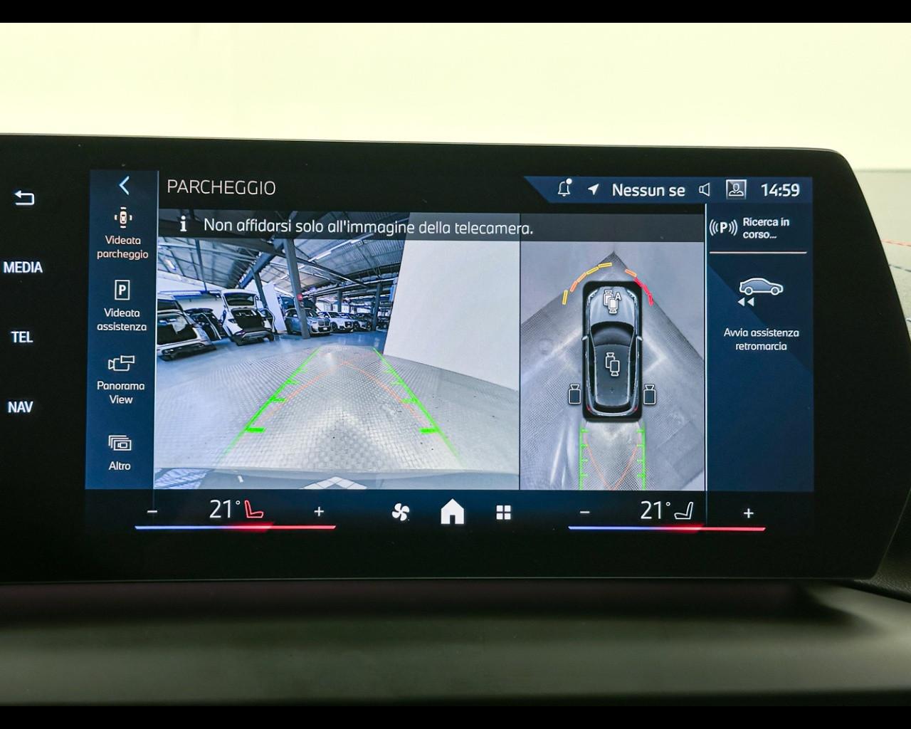 BMW Serie 1 (F70) - 120 48V MSport