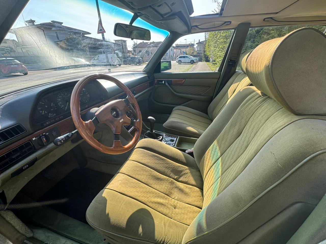 Mercedes-benz S-Series 280 SE