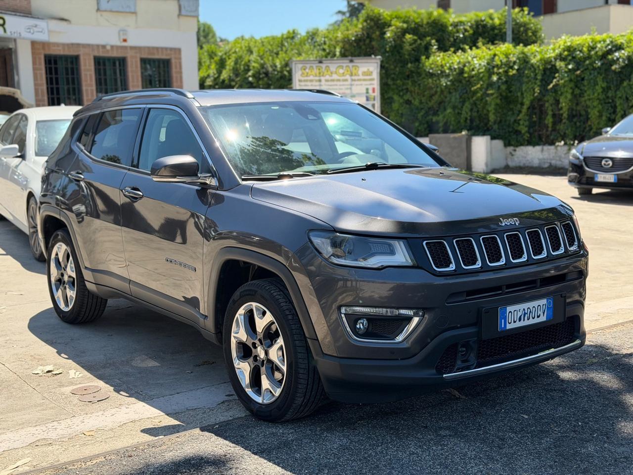 Jeep Compass 2.0 Multijet 4x4 automatica con gancio