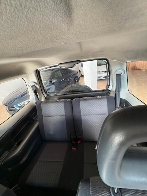 Suzuki Jimny 1.5 DDiS cat 4WD JLX