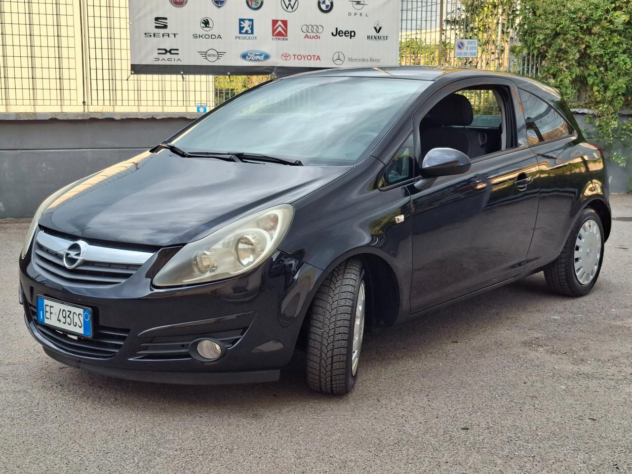 Opel Corsa 1.2 3 porte Sport