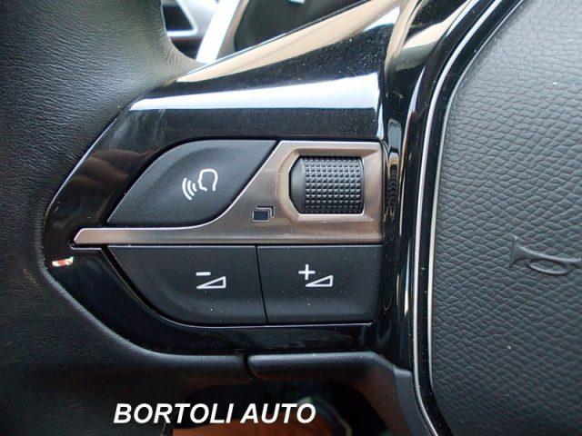 PEUGEOT 3008 BlueHDi 130 45.000 KM EAT8 ALLURE PACK AUTOMATICA