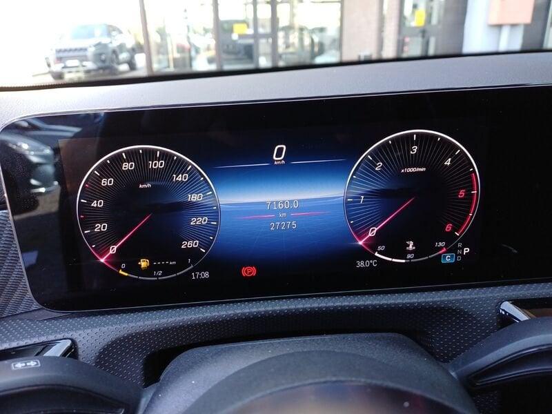 Mercedes-Benz Classe A A 180 d Progressive Advanced
