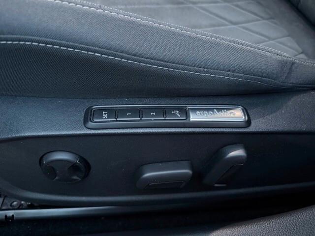 Volkswagen Golf 2.0 TDI 150 CV DSG R-Line