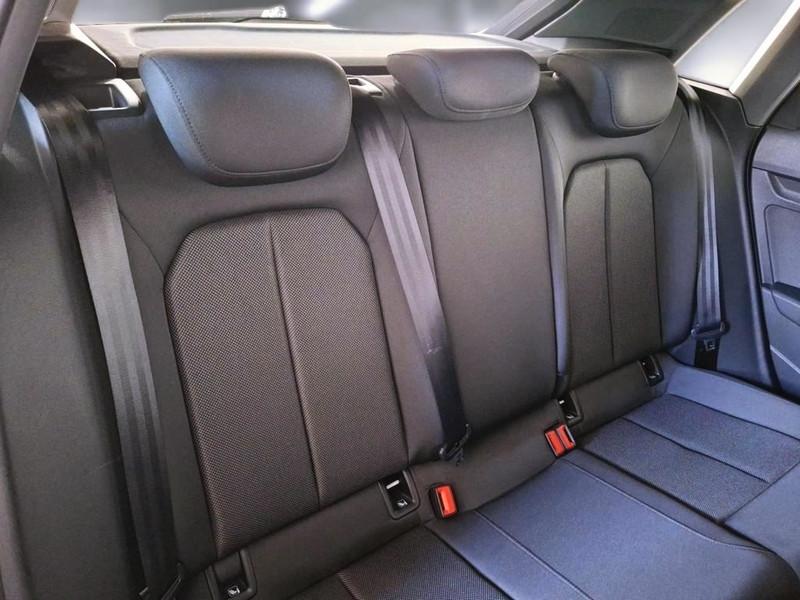 AUDI A3 SPORTBACK 30 TDI S TRONIC BUSINESS S.BACK 5 PORTE BERLINA
