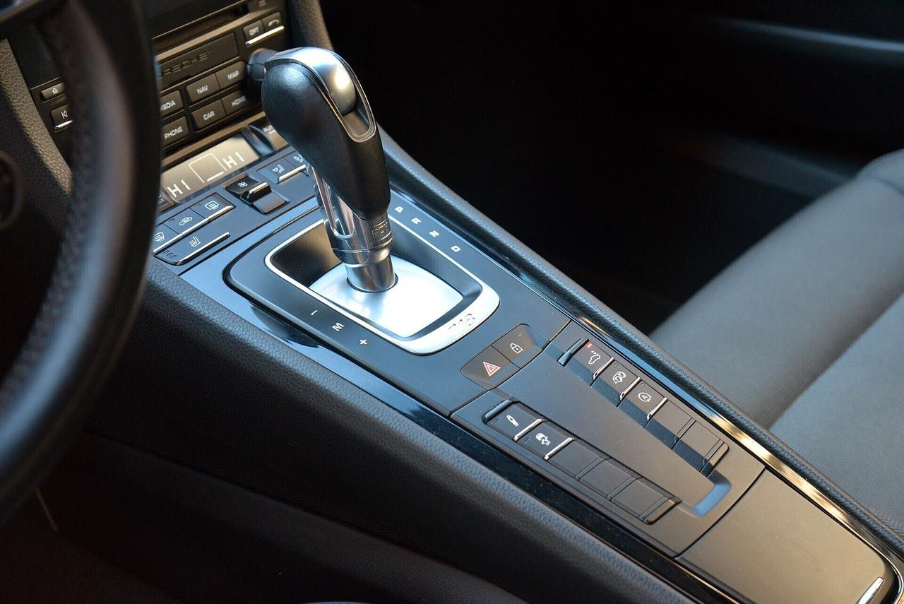 Porsche 718 Cayman T cambio PDK