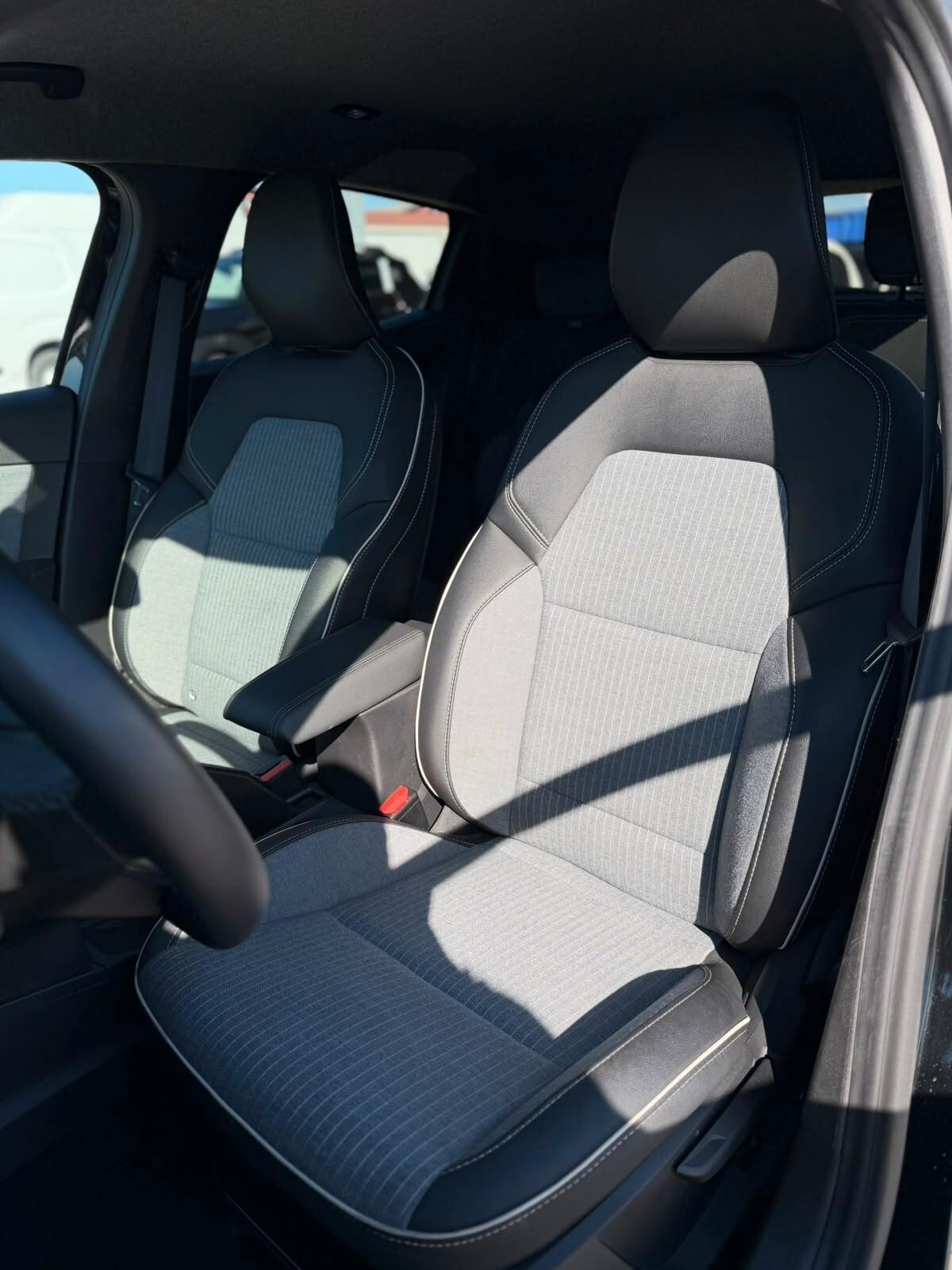 Renault Clio TCe 90 CV 5 porte Techno