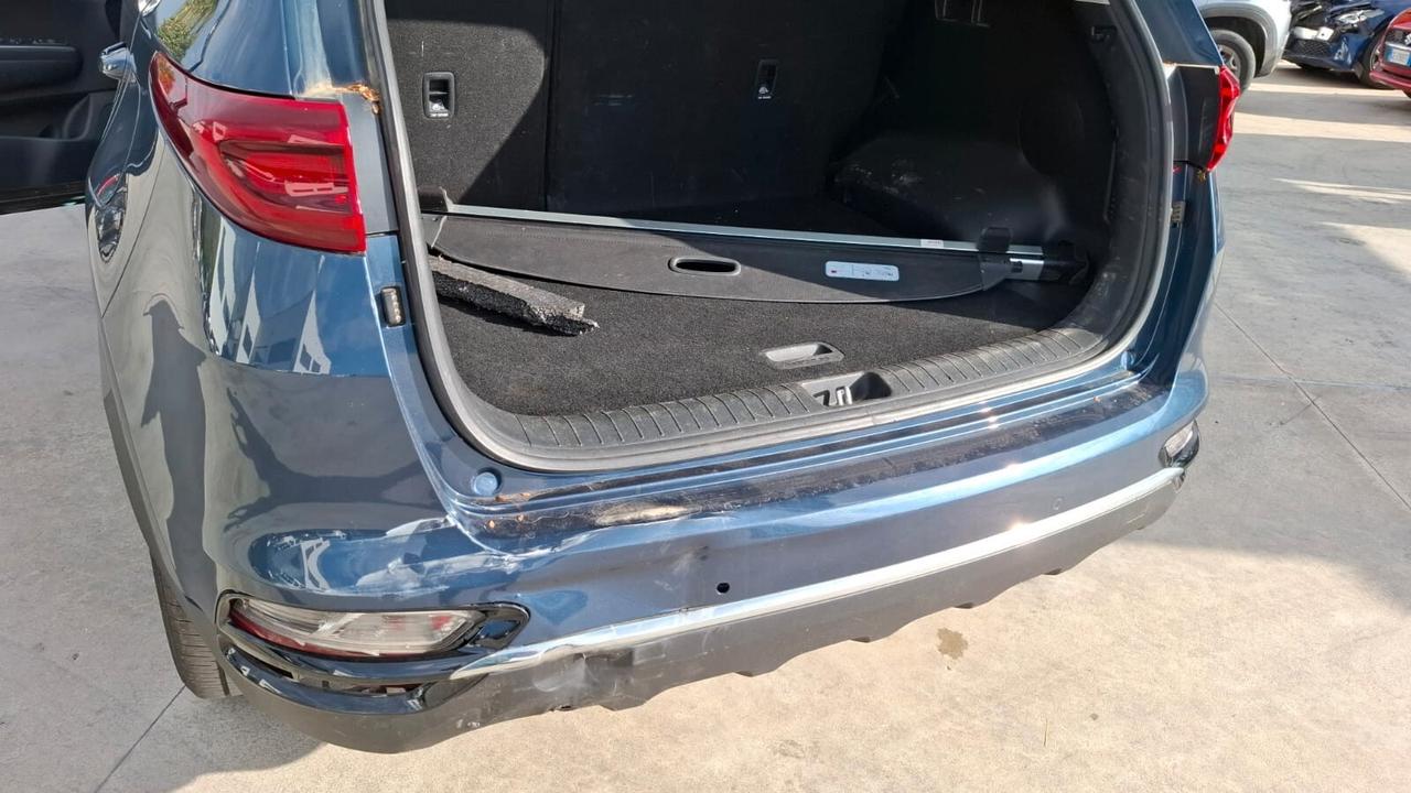 Kia Sportage 1.6 CRDI 115 CV - SINISTRATA