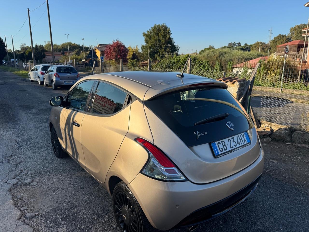 Lancia Ypsilon 1.2 69 CV 5 porte GPL Ecochic Gold NEOPATENTATI