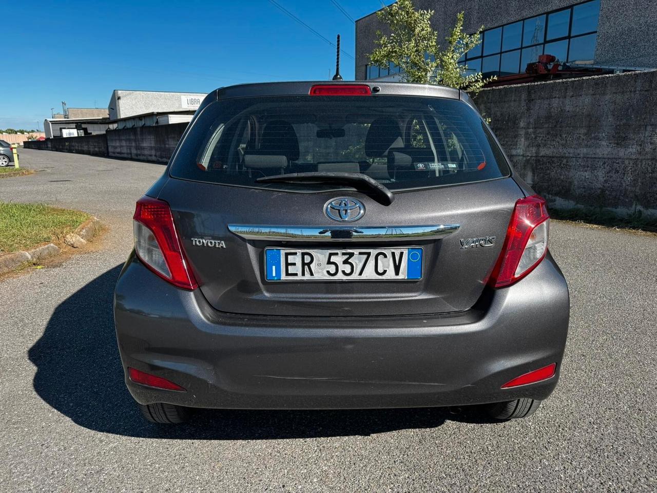 Toyota Yaris 1.0 5 porte Lounge