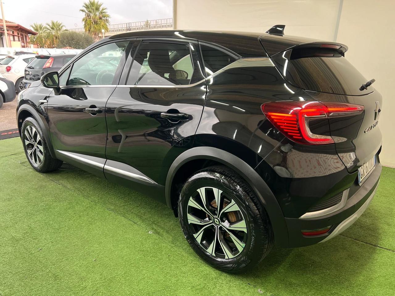 RENAULT CAPTUR 1.0 BENZINA 91CV TECHNO