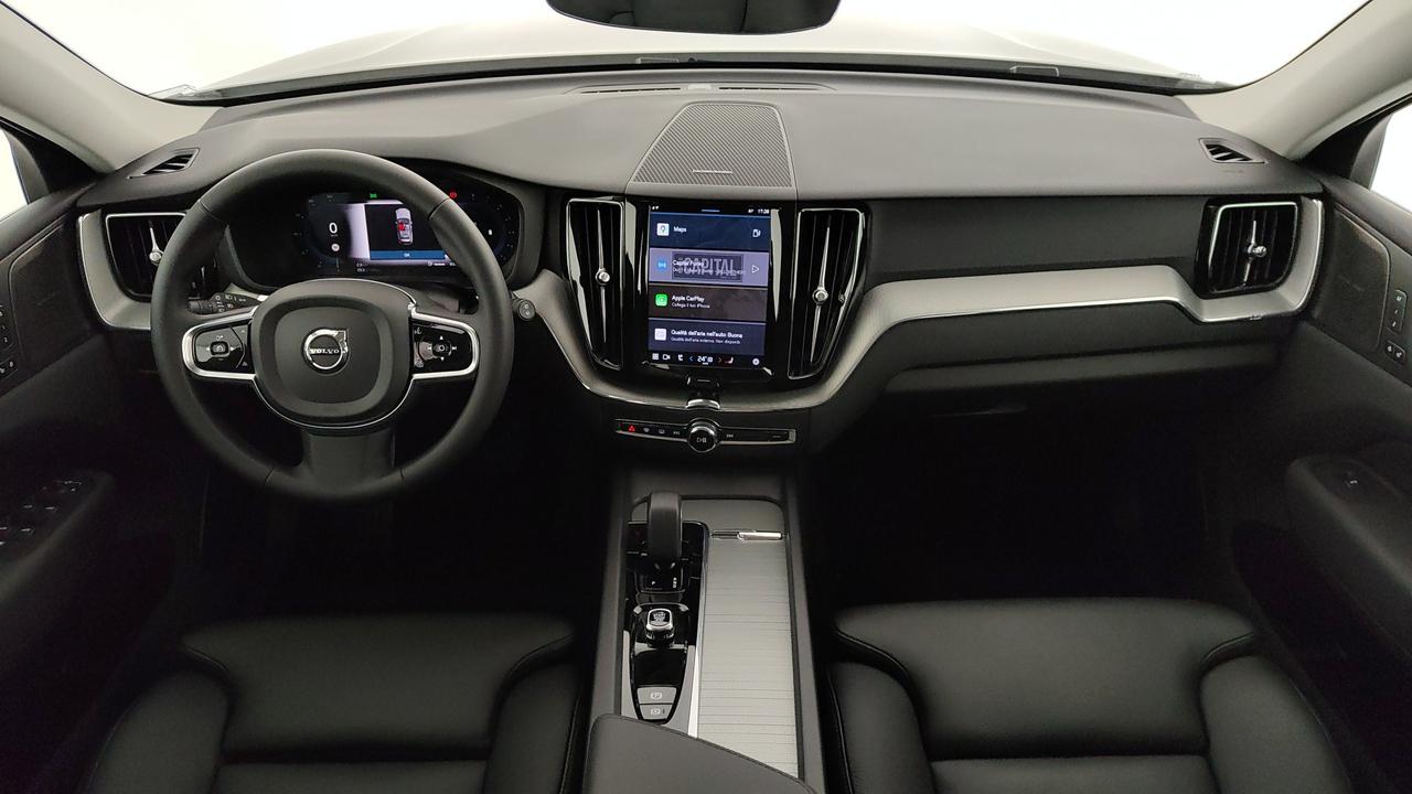 VOLVO XC60 2.0 b4 Plus Dark auto