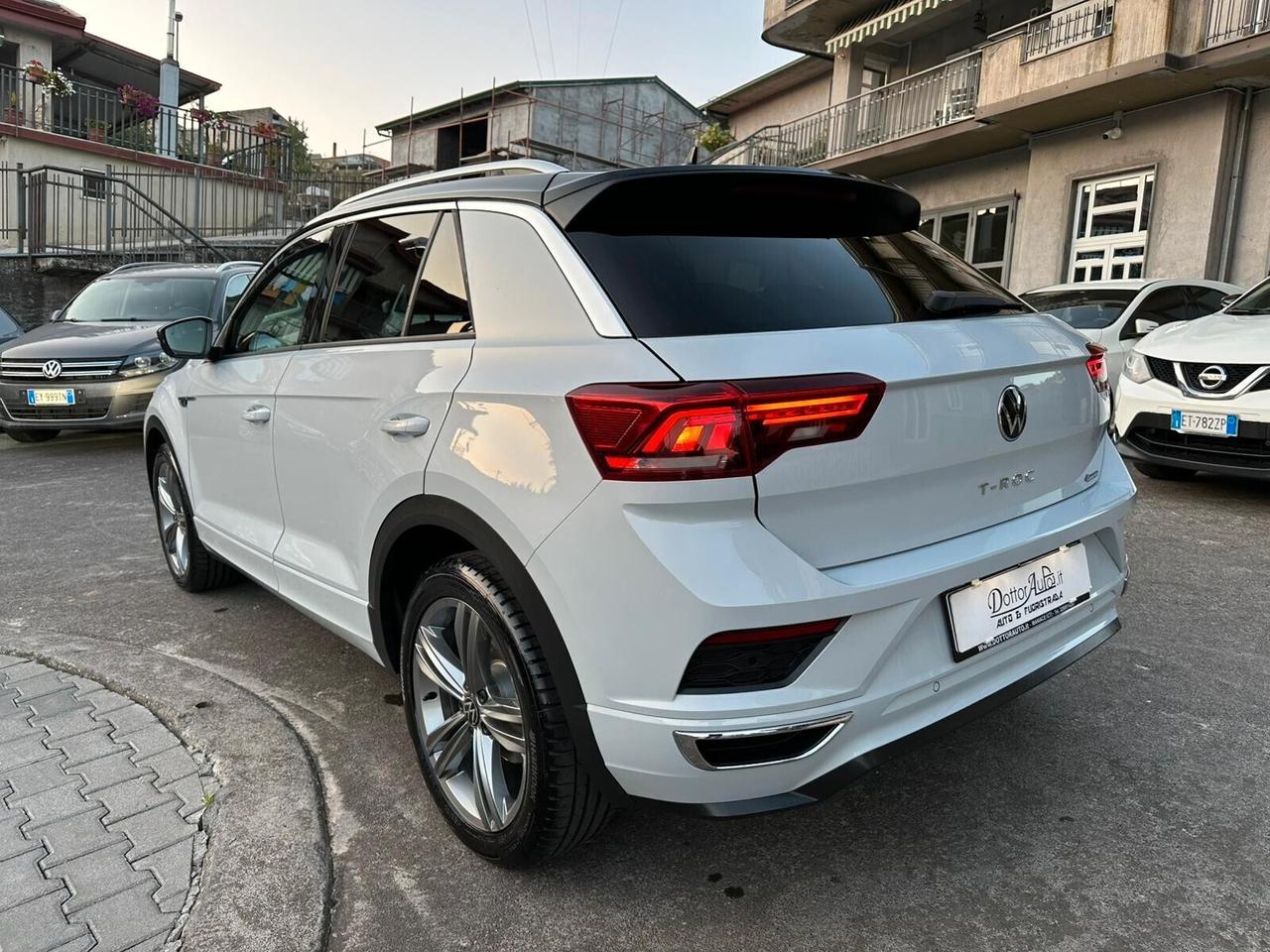 Volkswagen T-Roc 2.0 TDI SCR 150 CV DSG 4MOTION R-Line