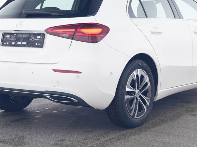 MERCEDES-BENZ A 180 Automatic Progressive Advanced