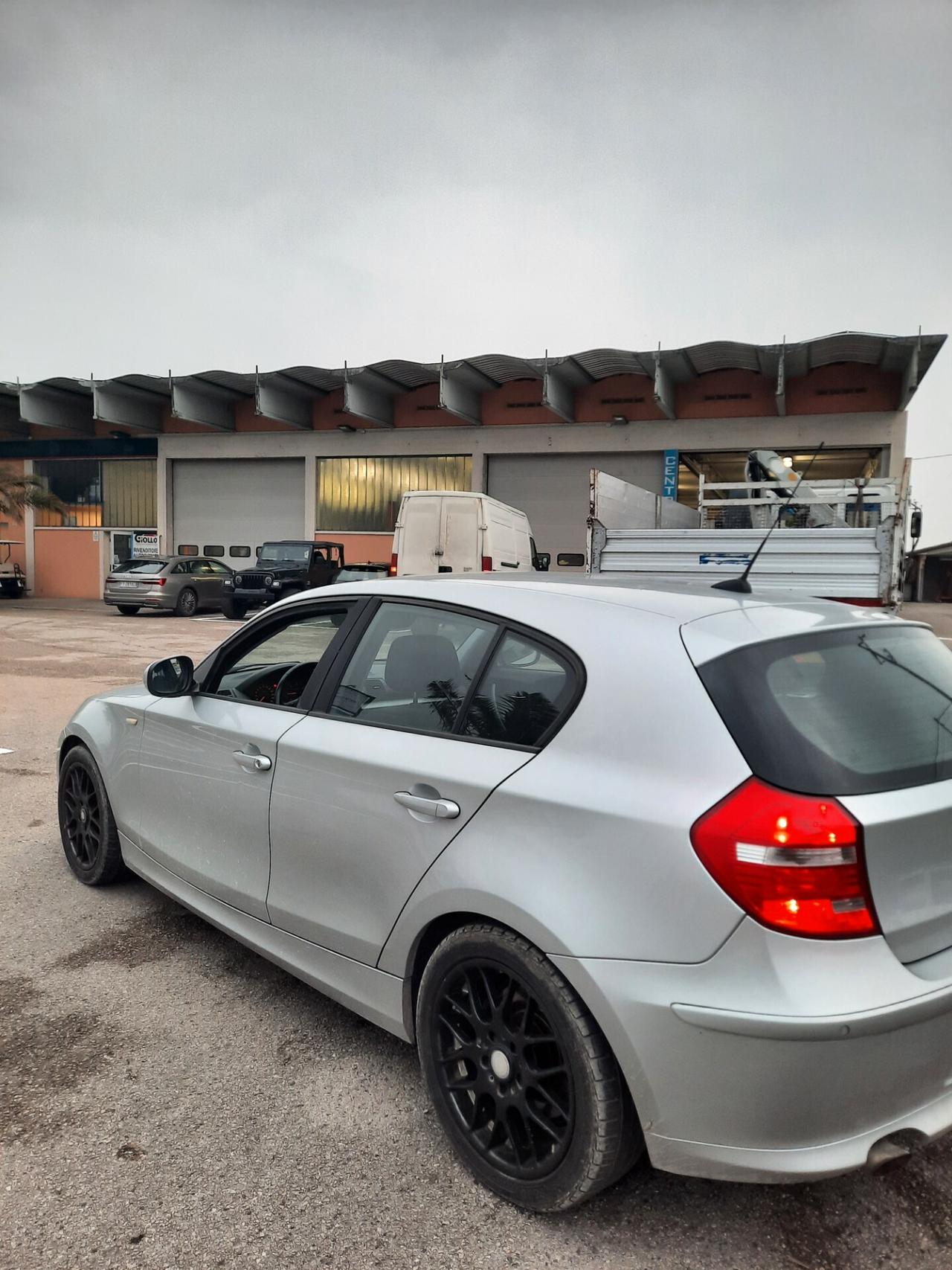 Bmw 118 118d 2.0 143CV cat 5 porte Eletta DPF