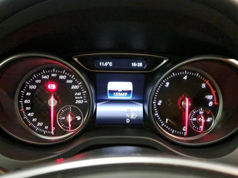 MERCEDES-BENZ A 220 D AUTOMATIC PREMIUM 5 PORTE BERLINA