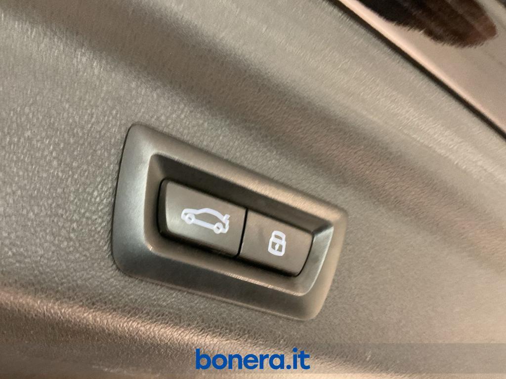 BMW X1 18 d sDrive DCT
