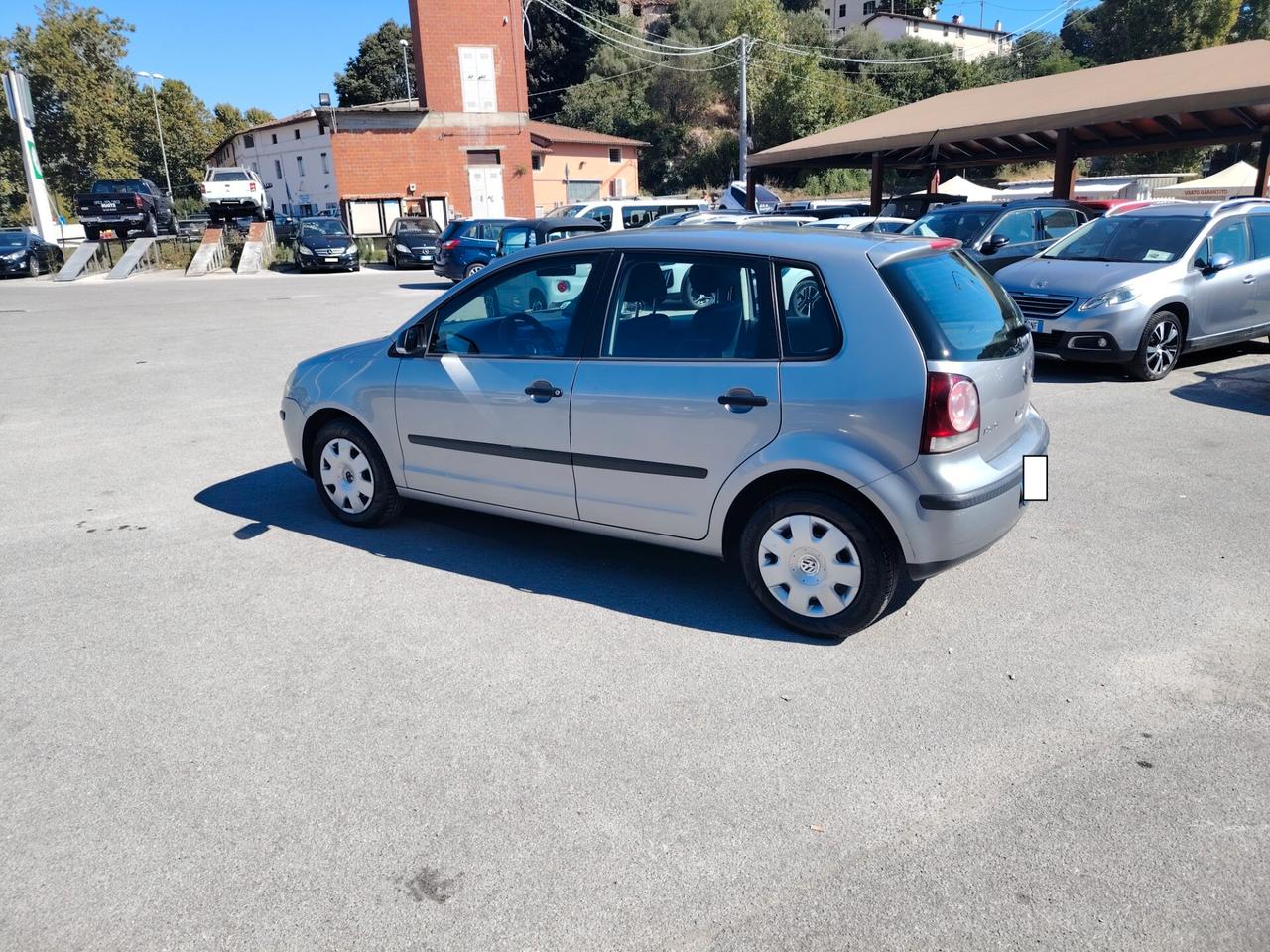 Volkswagen Polo 1.2 3p. Trendline - NEOPATENTATI