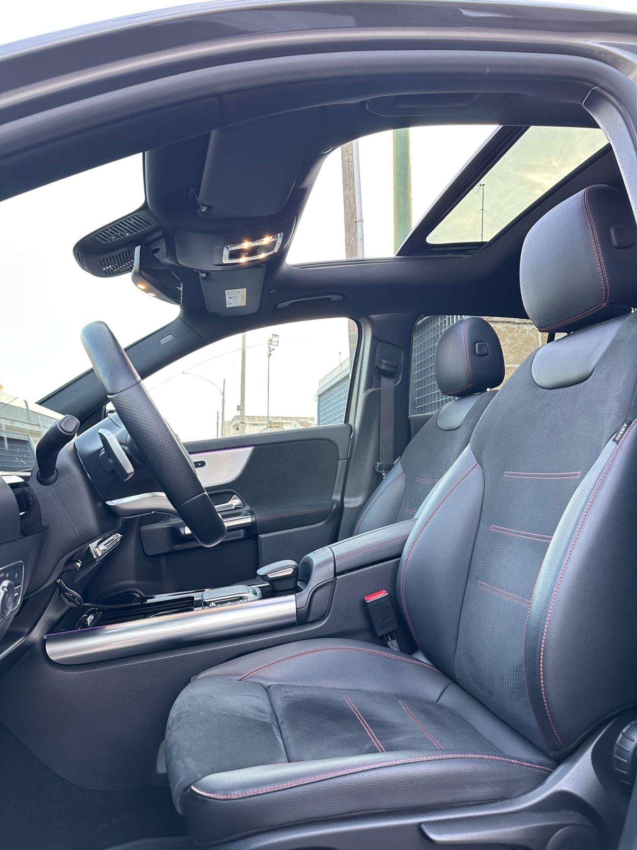 Mercedes-benz GLA 200 AMG PLUS-2022 MULTIBEAM/AMBIENT/19"