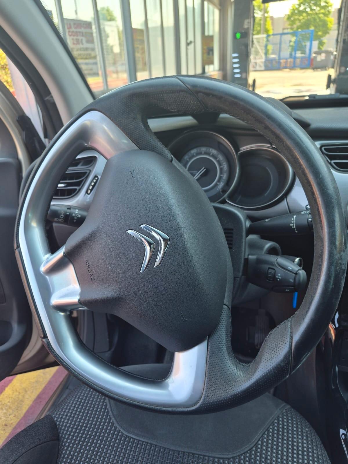 Citroen C3 1.6 HDi 90 FAP Exclusive Style