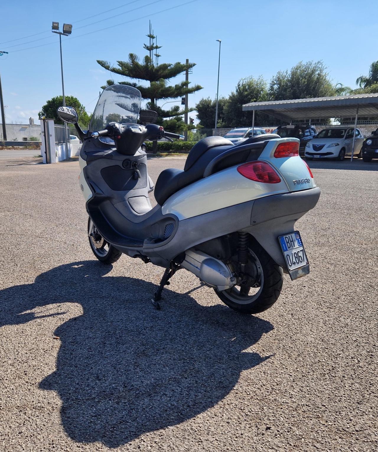 Piaggio X9 250
