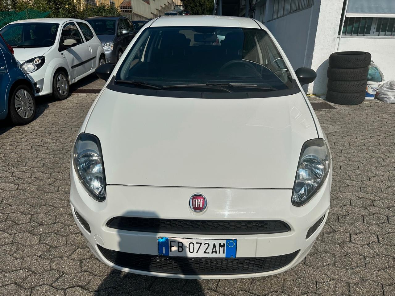 Fiat Punto 1.2 8V 5 porte Young*EURO6*NEOPATENTATI