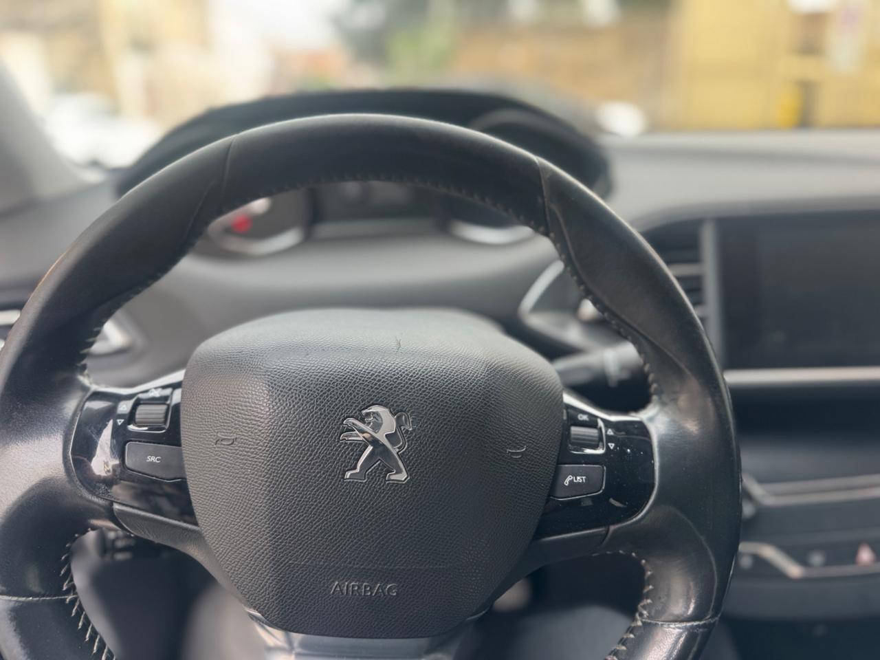 Peugeot 308 1.6 e-HDi 115 CV Stop&Start Allure