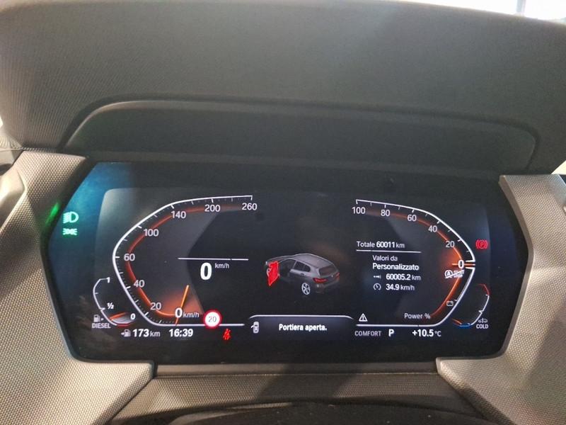 BMW 116 BUSINESS ADVANTAGE AUTOM. 5 PORTE BERLINA