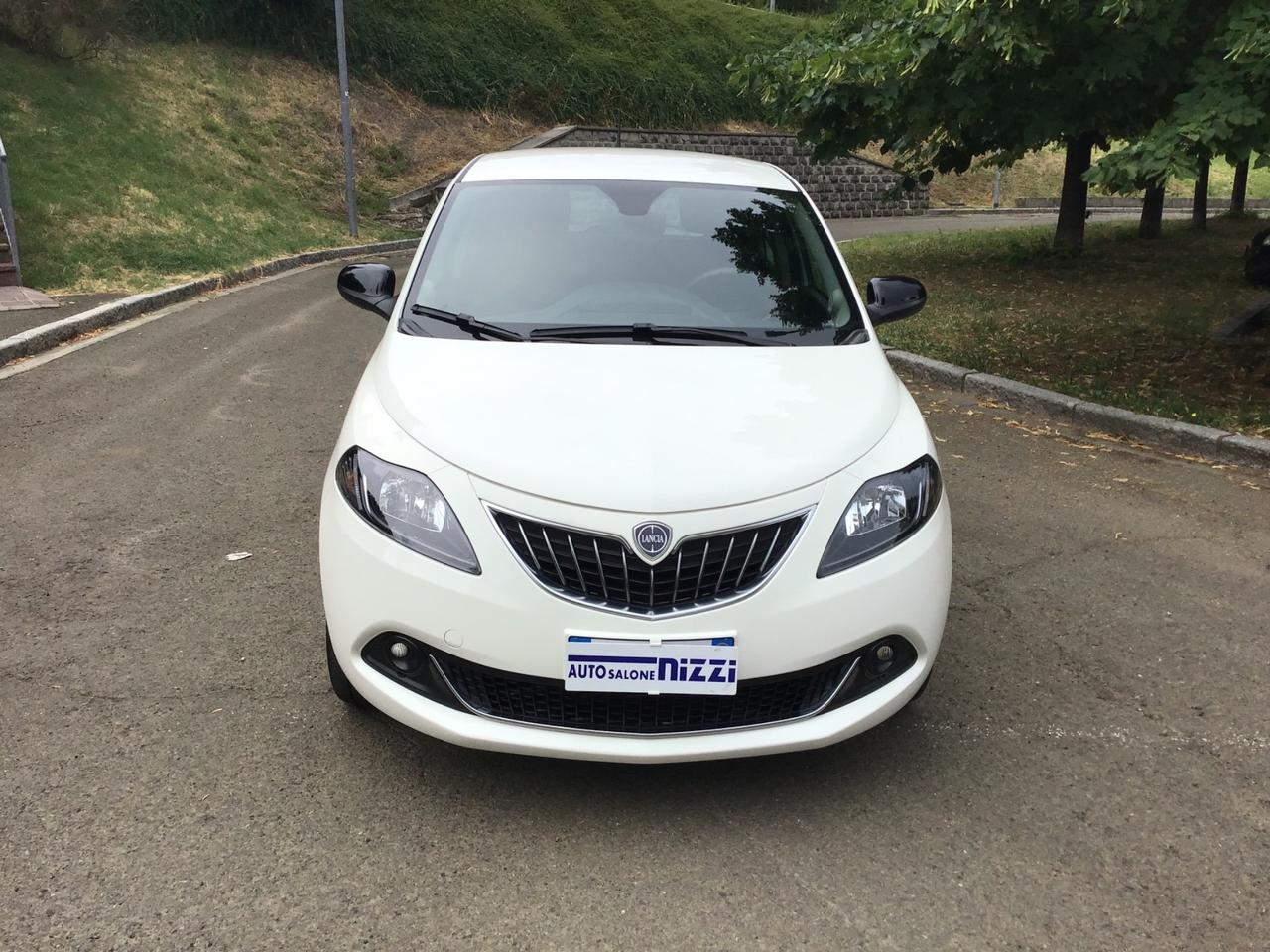 Lancia Ypsilon 1.0 FireFly 5 porte S&S Hybrid Gold