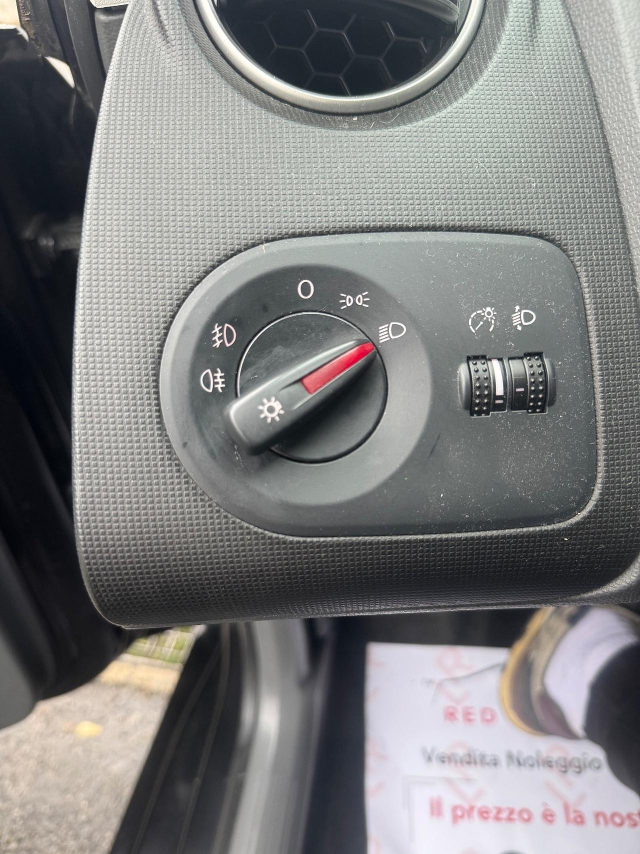 Seat Ibiza 1.4 5p. Style Dual