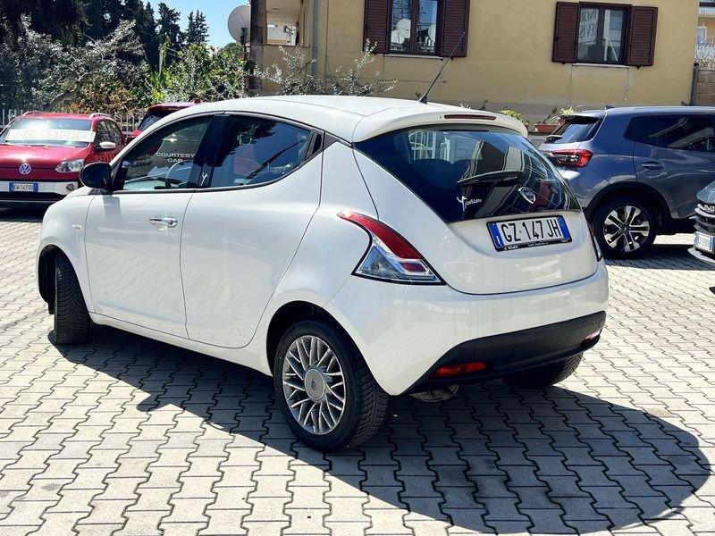 Lancia Ypsilon Ypsilon 1.3 mjt Platinum s&s 95cv
