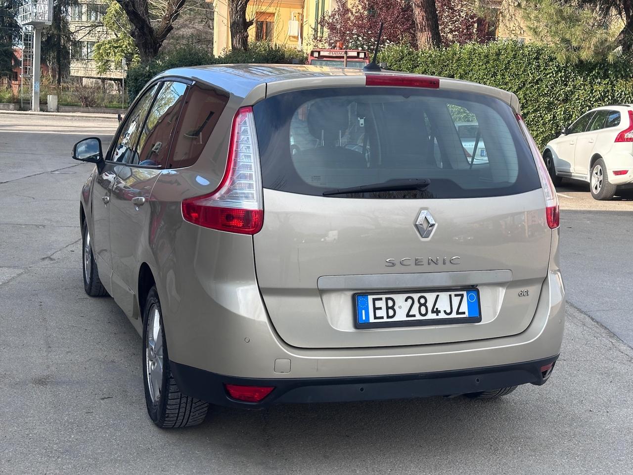 Renault Scénic 1.5 dCi 110CV Dynamique 7 posti