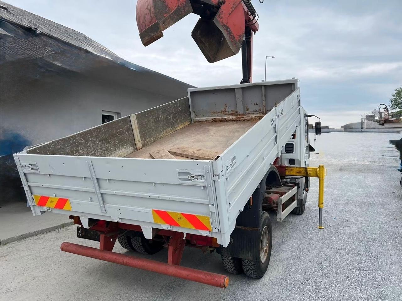 IVECO EUROCARGO TECTOR 75E15 RIBALTABILE CON GRU E BENNA