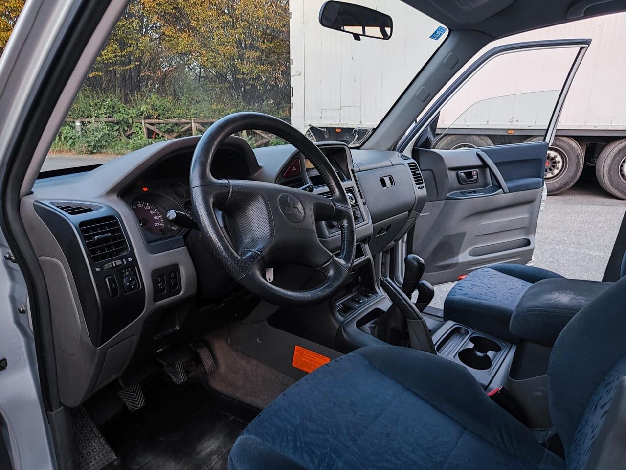 Mitsubishi Pajero 3.2 cambio manuale