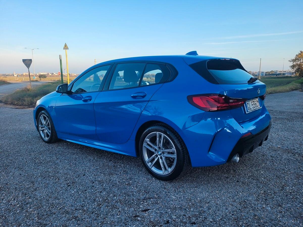 Bmw 116d 5p. Msport Exterior