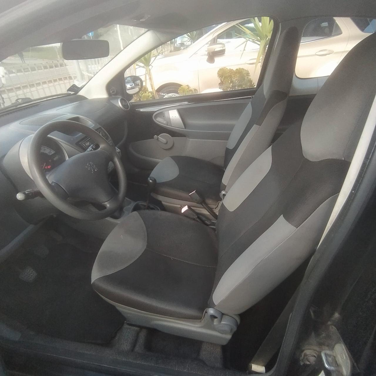 Peugeot 107 1.0 68CV 3p. Sweet Years