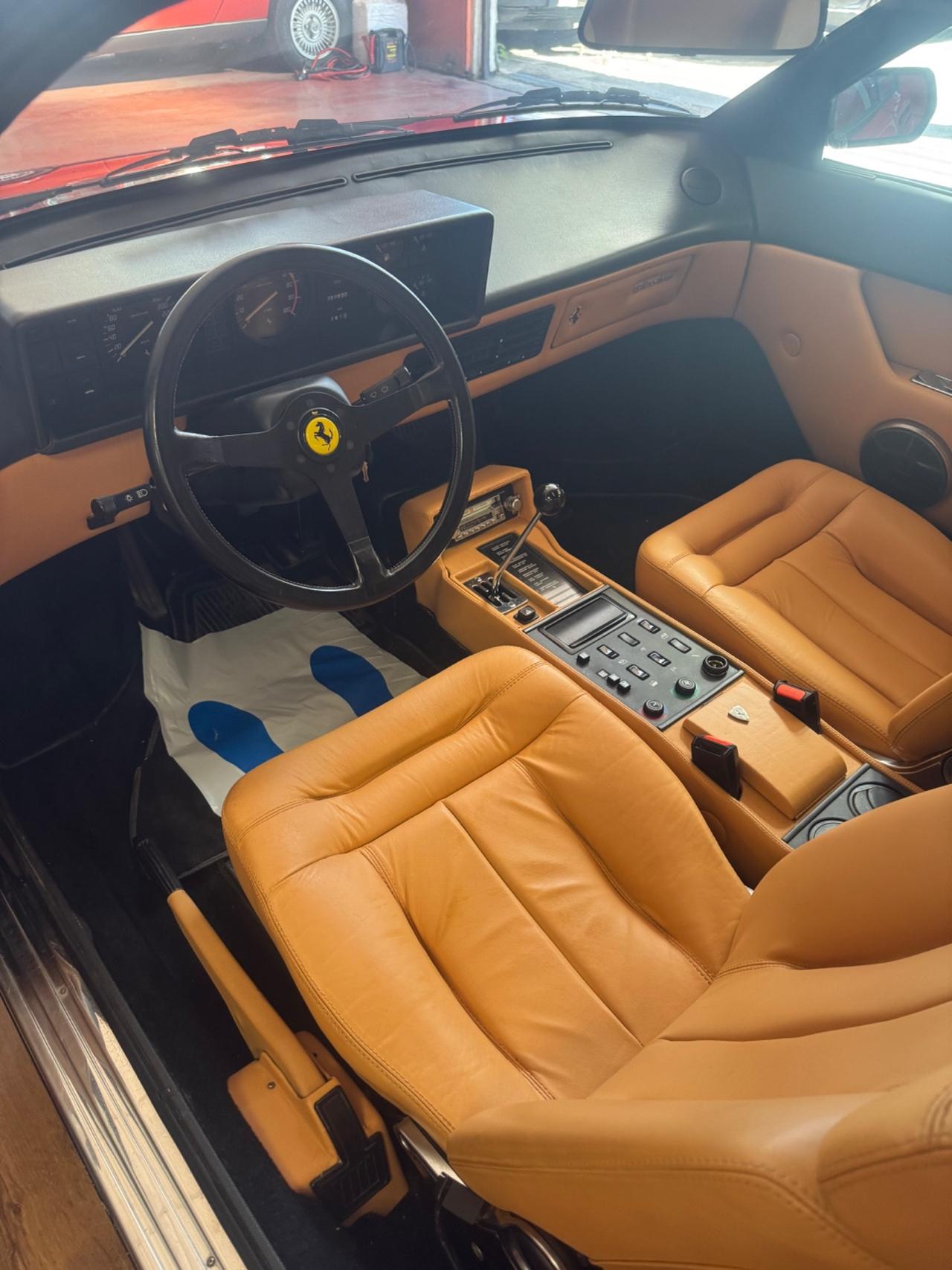 Ferrari Mondial 3.0 Quattrovalvole Da vetrina PERMUTE