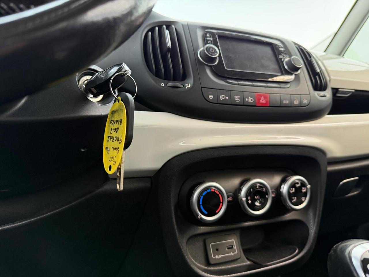 Fiat 500L 1.6 Multijet 120 CV Lounge n1 autocarro con posti